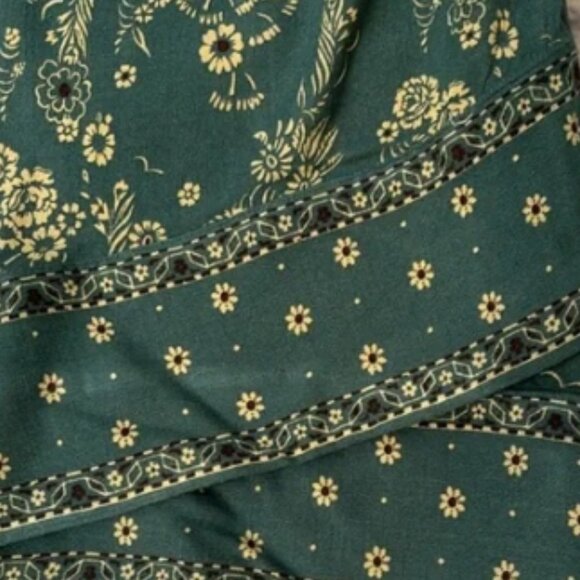Free People - Faux Wrap Mini Skirt, Bandana Style - Size 4 (Green Floral) - Picture 9 of 15